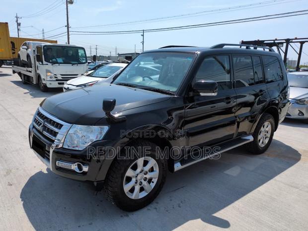 Mitsubishi Pajero V80 3.2 DI-D 2019 Black