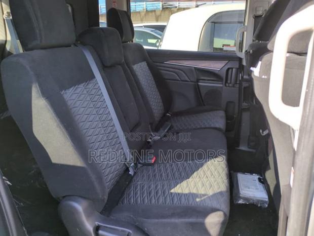 Mitsubishi Delica 2019 Silver