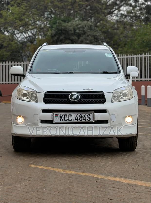 Toyota RAV4 2008 White