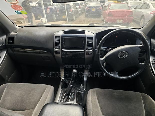 Toyota Land Cruiser Prado 2008 Pearl
