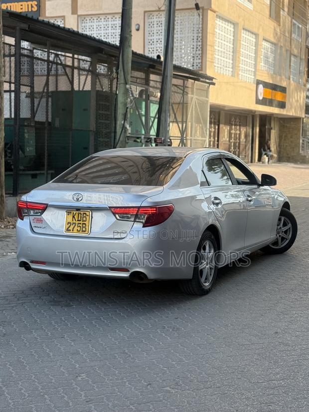 Toyota Mark X 2.5 RWD 2014 Silver