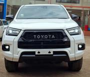 Toyota Hilux 2023 White for sale