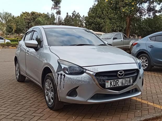 Mazda Demio 2017 Gray