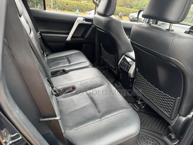Toyota Land Cruiser Prado 2020 Black