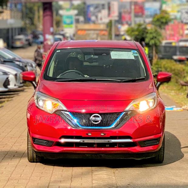 Nissan Note 1.2 Hybrid 2020 Red
