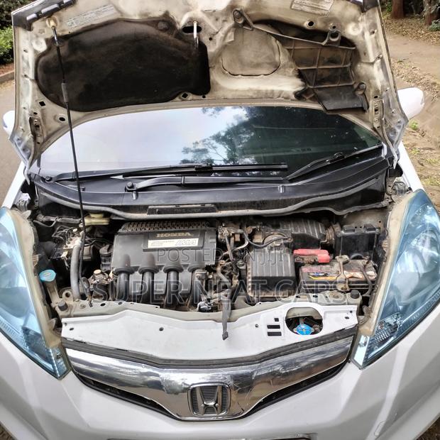 Honda Fit 2011 White