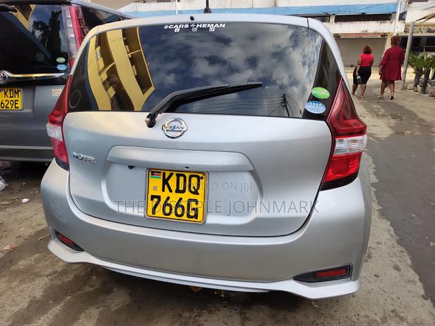 Nissan Note 2017 Silver