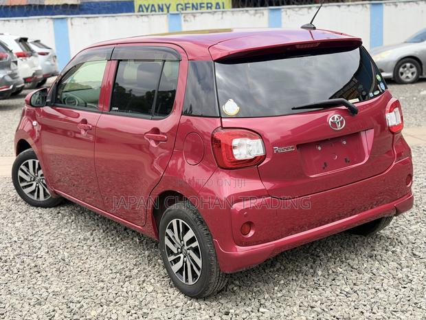Toyota Passo 1.0 FWD 2019 Red