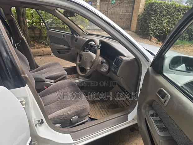 Toyota Corolla 1997 White
