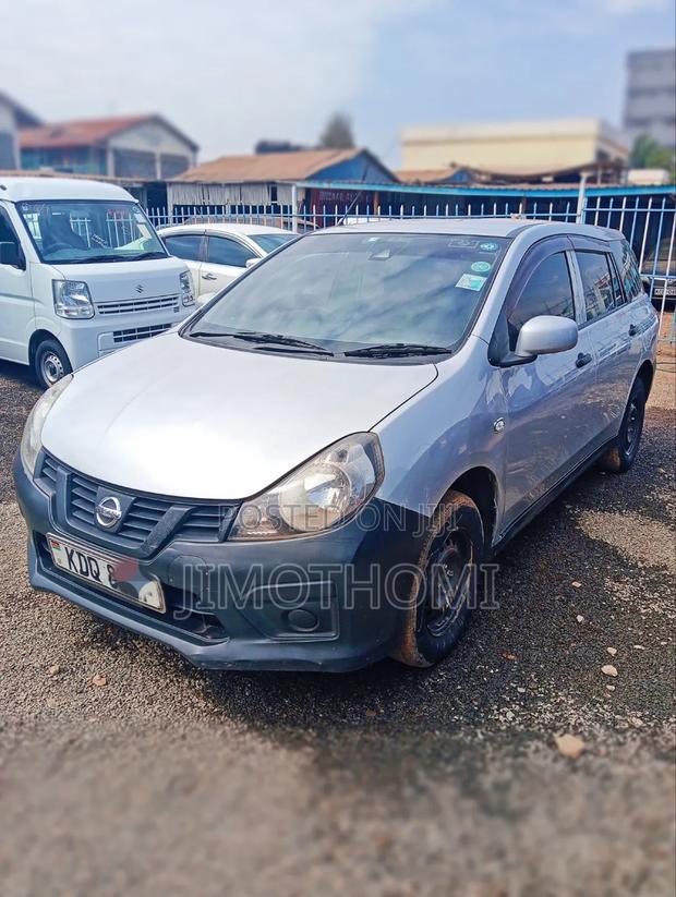Nissan Advan 2017 Silver