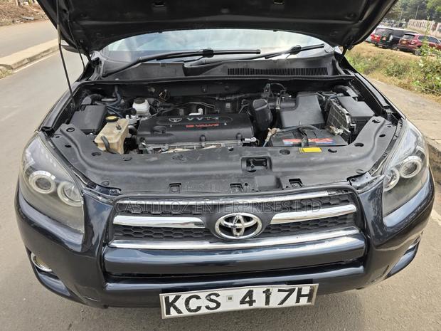 Toyota RAV4 2011 Black