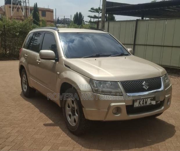 Suzuki Grand Vitara 2006 Beige