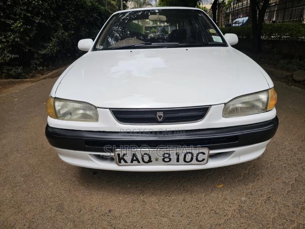 Toyota Corolla II 1997 Silver