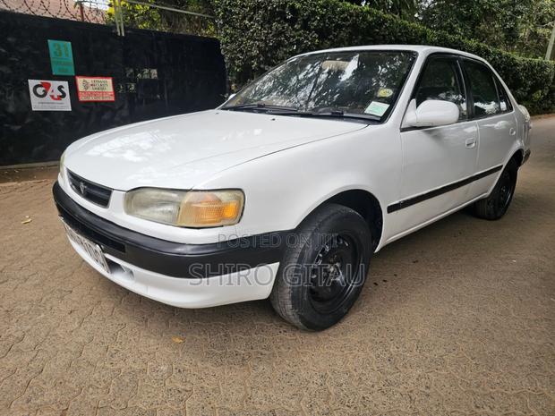 Toyota Corolla II 1997 Silver