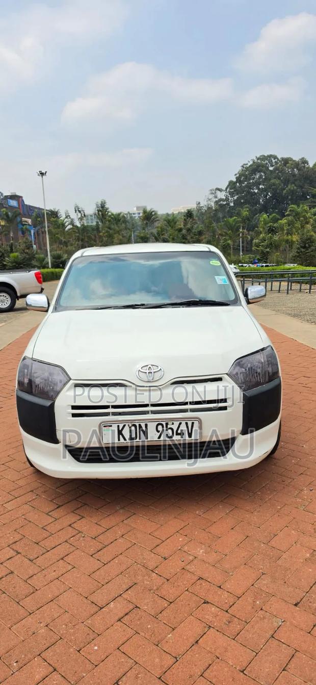 Toyota Probox 2016 White