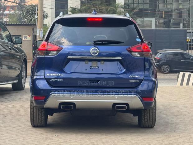 Nissan X-Trail 2019 Blue