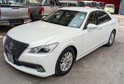 Toyota Crown 2014 Off white for sale