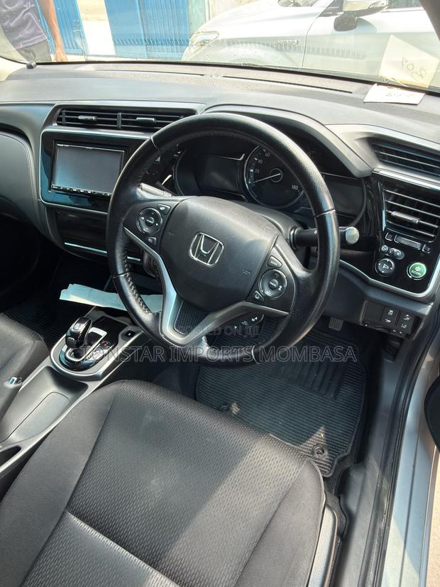 Honda Grace 1.5 Hybrid FWD 2019 Silver