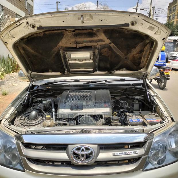 Toyota Fortuner 2007 Silver
