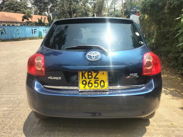 Toyota Auris 2008 Blue