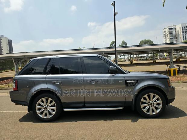 Land Rover Range Rover Sport 2012 Gray