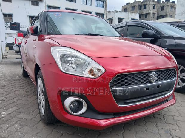 Suzuki Swift 2019 Red
