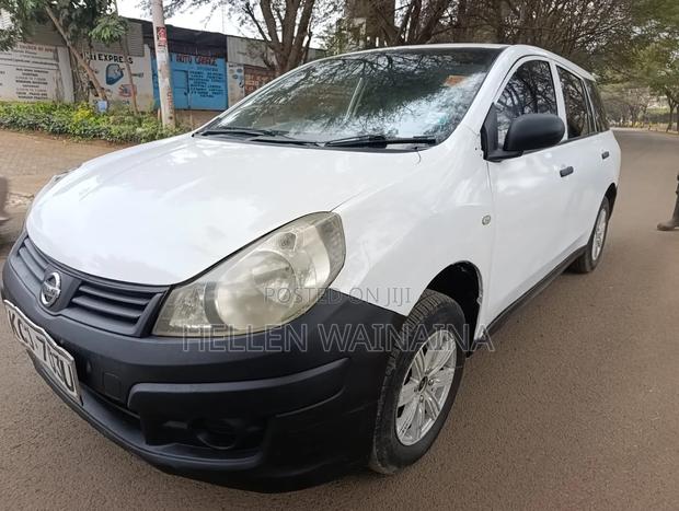 Nissan Advan 2010 White