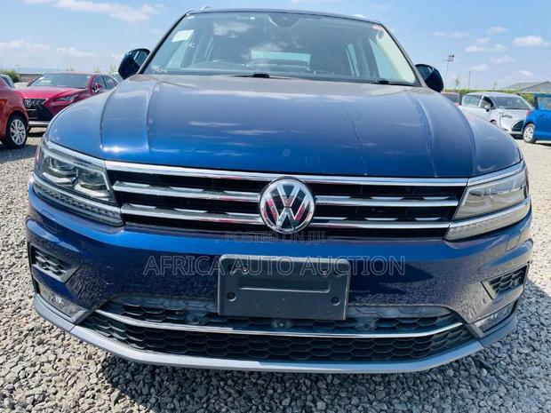 Volkswagen Tiguan 2019 Blue
