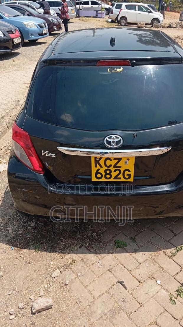 Toyota Vitz 2013 Black