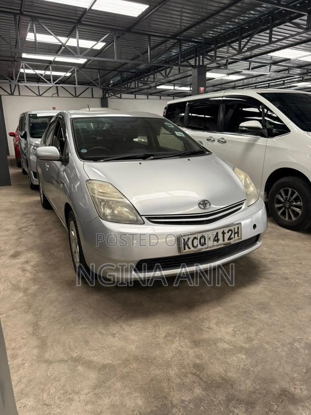 Toyota Prius 2011 Silver
