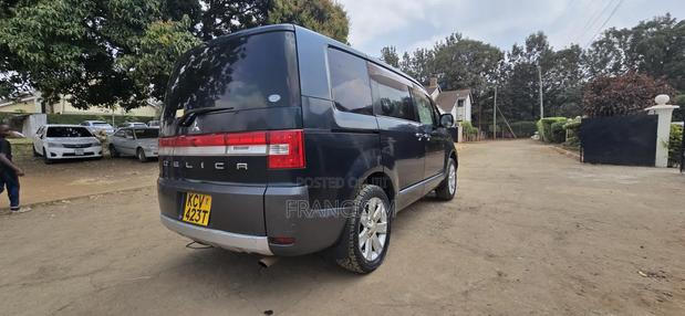 Mitsubishi Delica 2012 Green