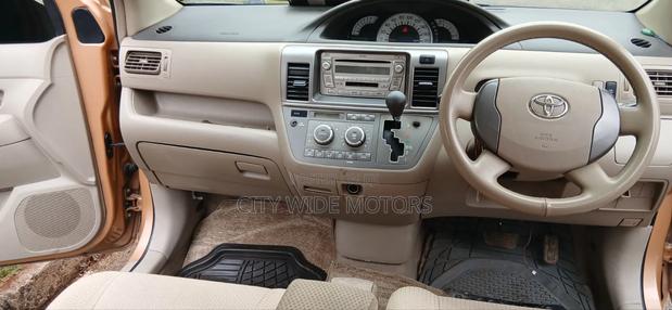 Toyota Raum 2008 Brown