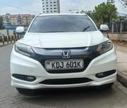 Honda Vezel 2015 White for sale