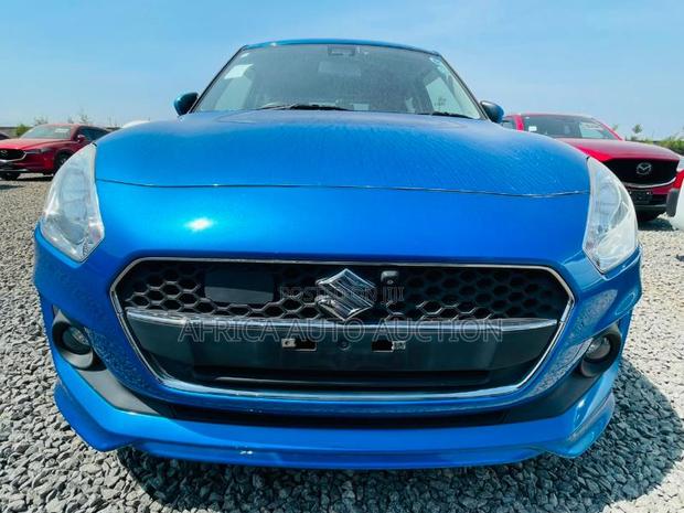 Suzuki Swift 2019 Blue