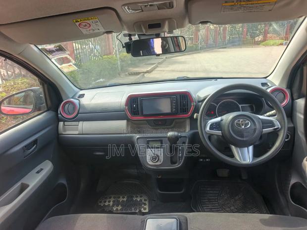 Toyota Passo 2017 Red
