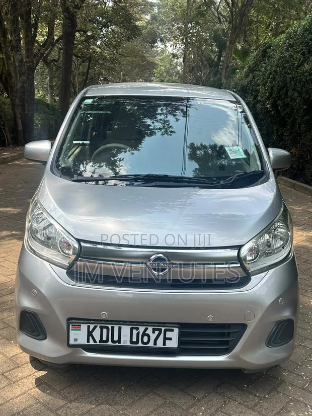 Nissan Dayz 2018 Silver
