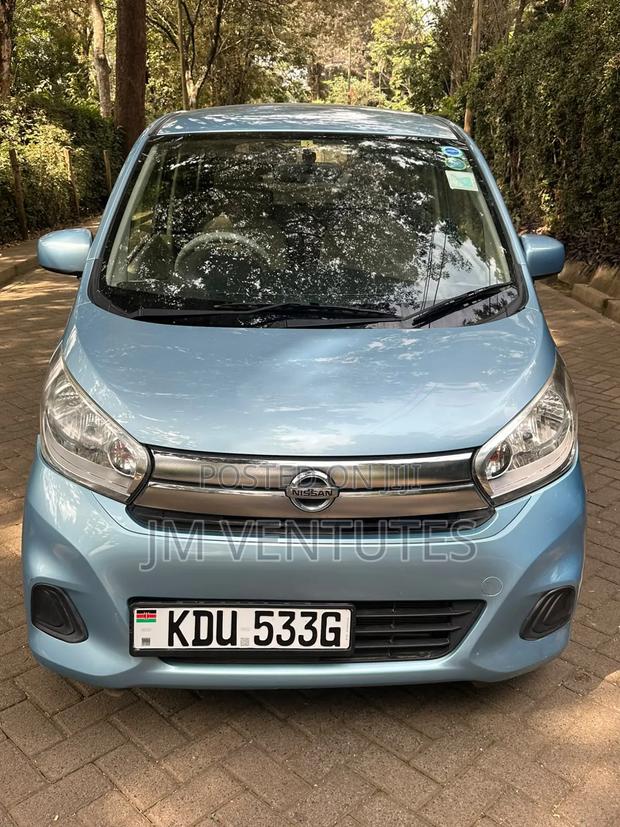 Nissan Dayz 2018 Blue