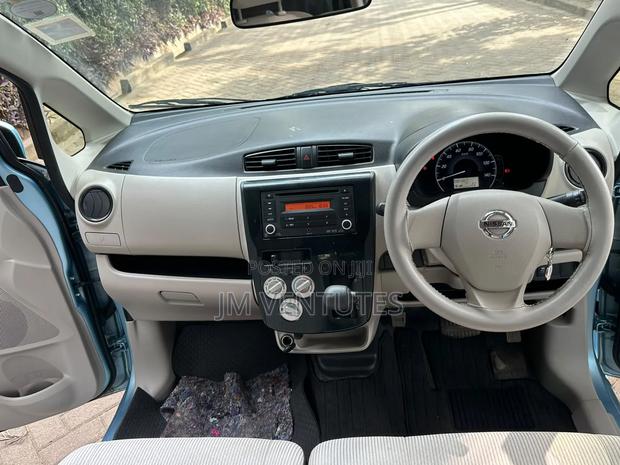 Nissan Dayz 2018 Blue