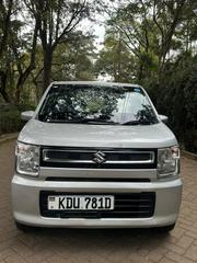 Suzuki Wagon R 2018 Silver for sale
