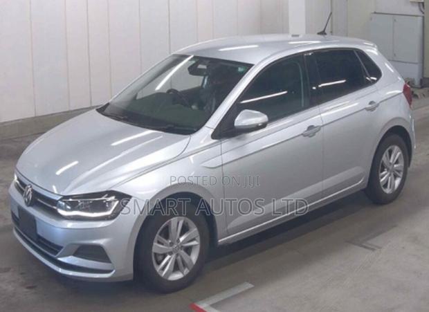 Volkswagen Polo 2019 Silver