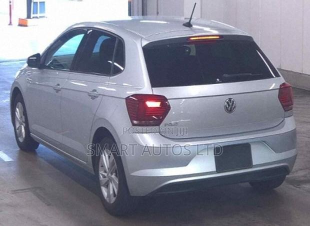 Volkswagen Polo 2019 Silver