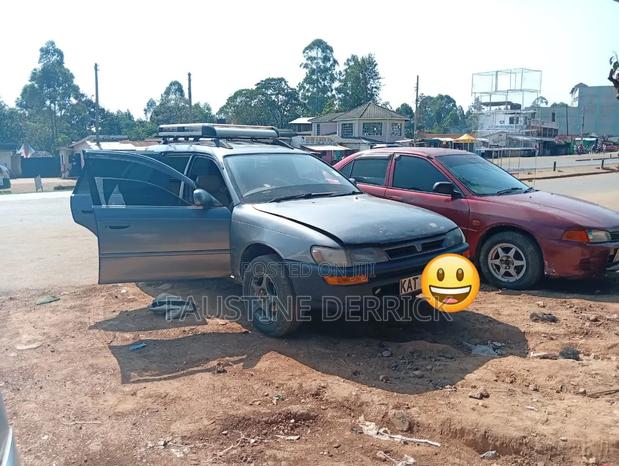 Toyota Corolla 1996 Black
