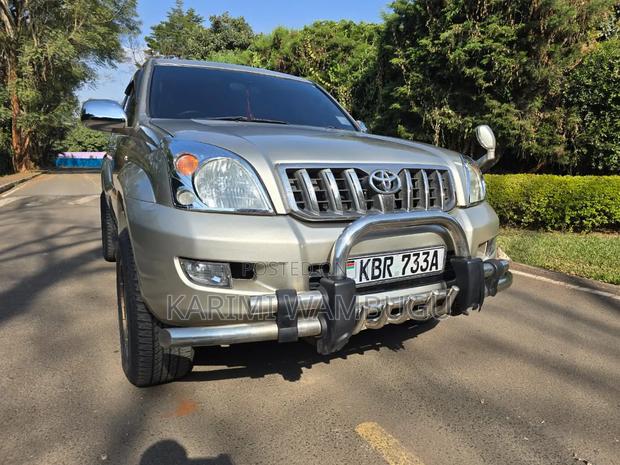 Toyota Land Cruiser Prado 2005 Beige