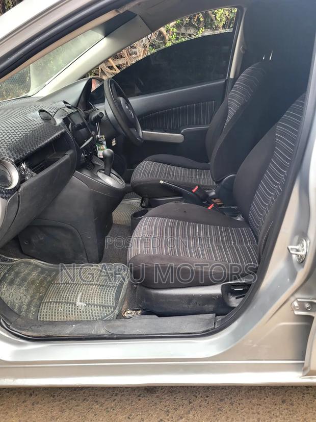 Mazda Demio 2012 Silver