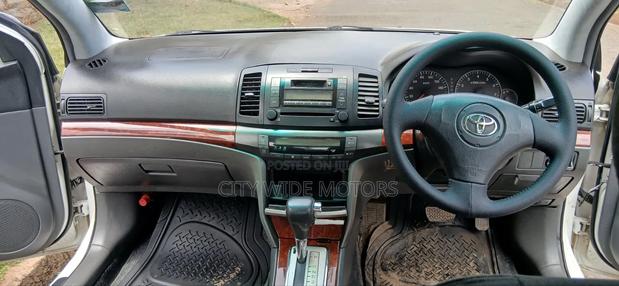Toyota Premio 2003 White