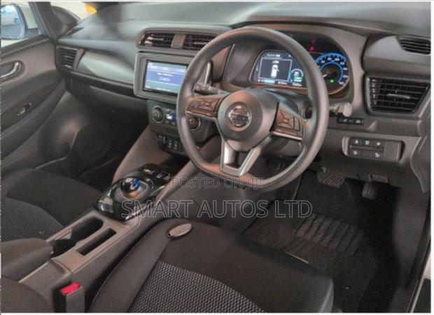 Nissan Leaf S 2019 White