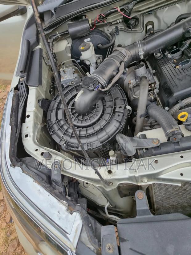 Toyota Fortuner 2012 Beige