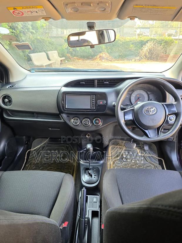 Toyota Vitz 2016 Black
