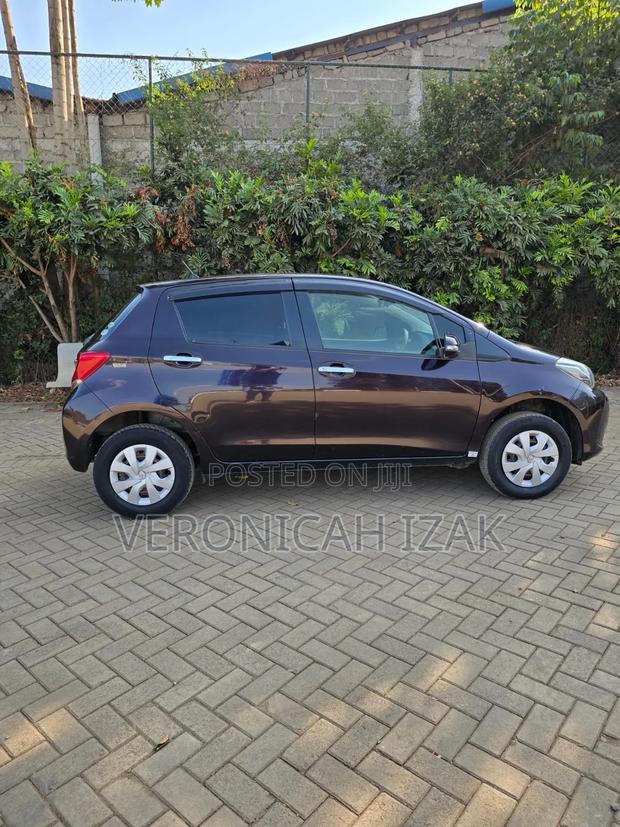 Toyota Vitz 2016 Black