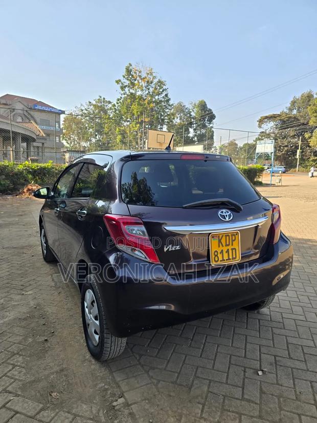 Toyota Vitz 2016 Black